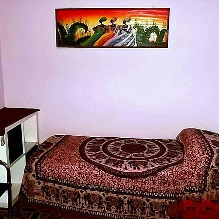 Three Rooms Near Central Station Catania Eksteriør billede