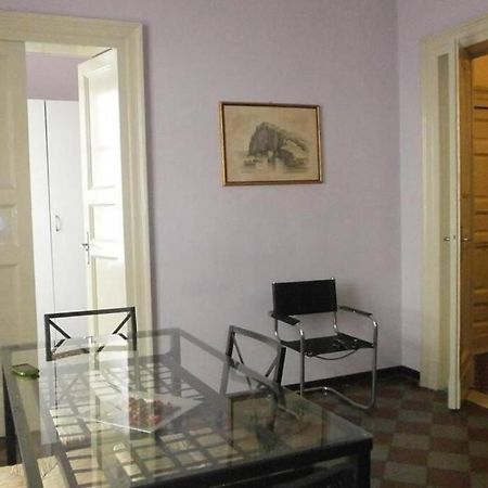 Three Rooms Near Central Station Catania Eksteriør billede